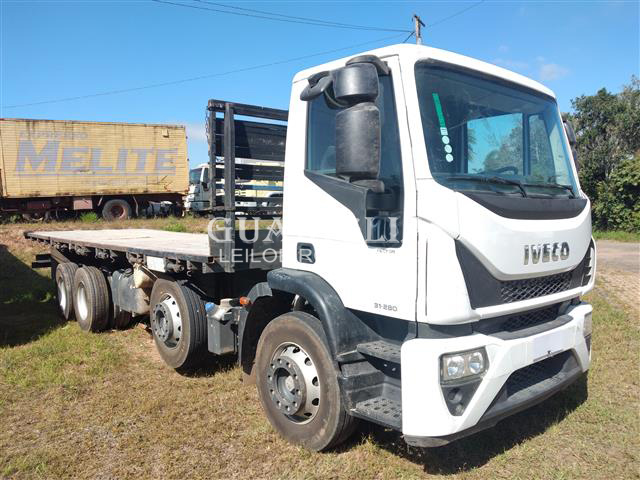 IVECO TECTOR 31-280 8X2 2023